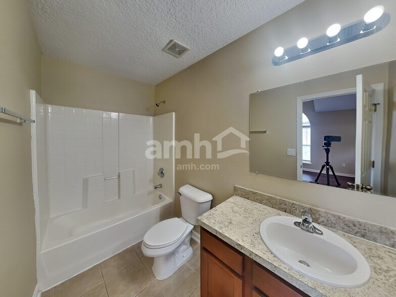 Building Photo - 3028 Atherley Rd