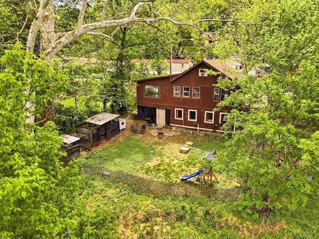 Building Photo - 5067 E Miami River Rd