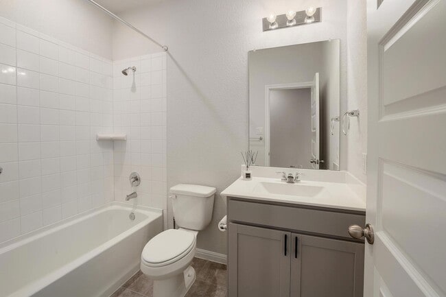 Building Photo - 308 Palo Brea Lp