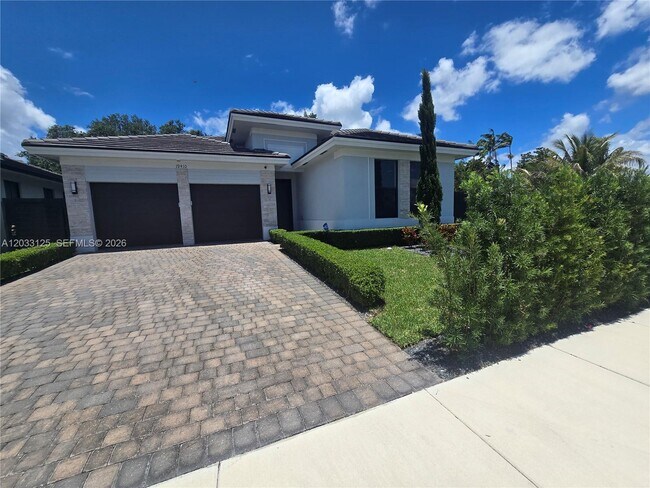 Building Photo - 19410 SW 124th Ct
