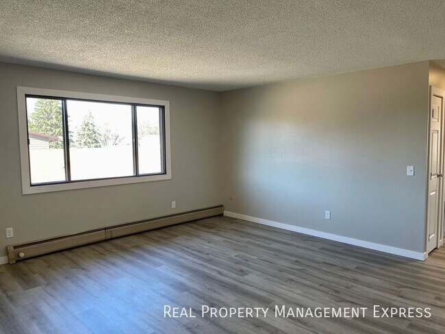 Building Photo - 4908 W Kirkwood Cir