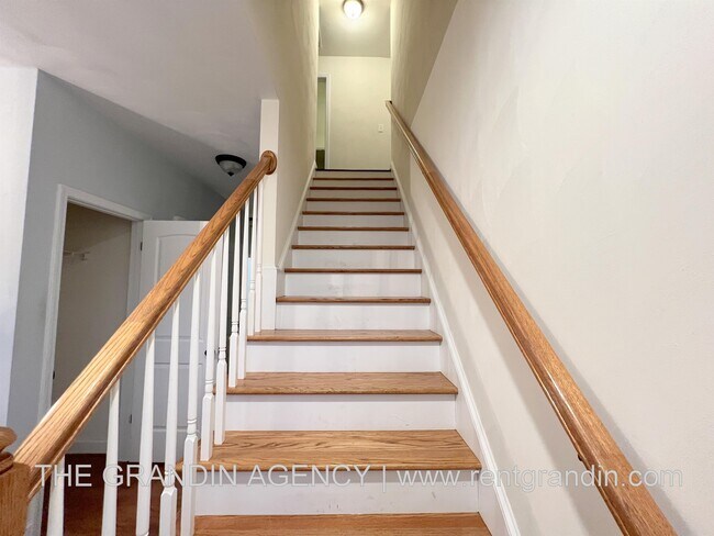 Building Photo - 4235 Berkeley Place Drive