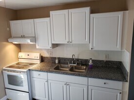 Building Photo - 1309 Union St