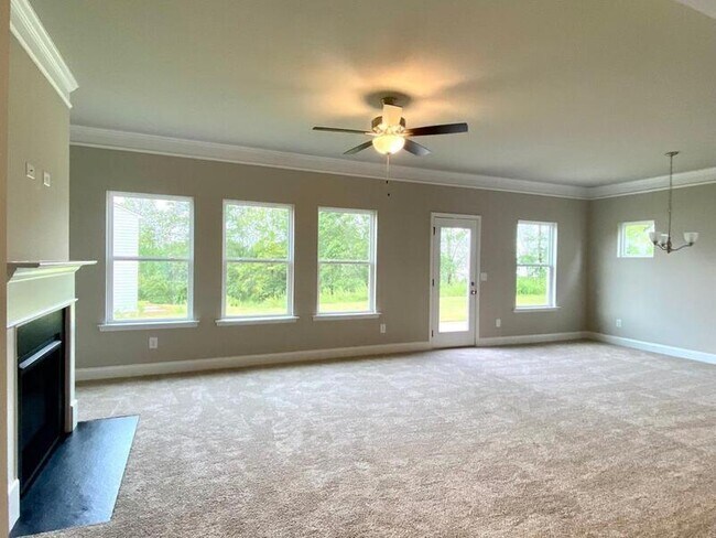 Building Photo - 1606 Winding Rdg Trl