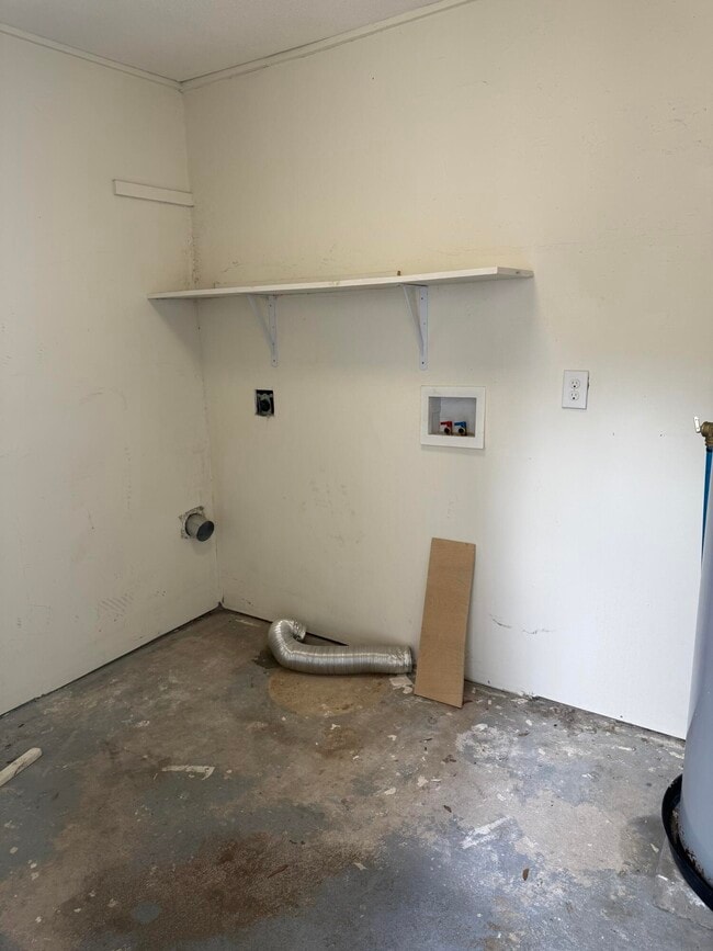 Building Photo - 608 W Sunset Blvd