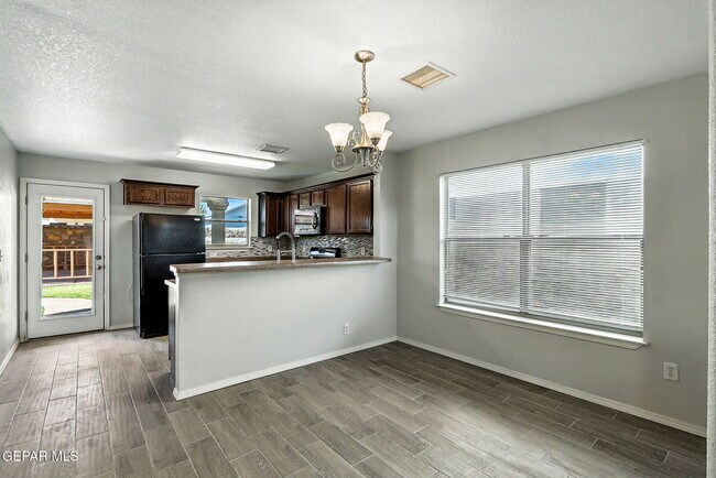 Building Photo - 14407 Misty Point Ct
