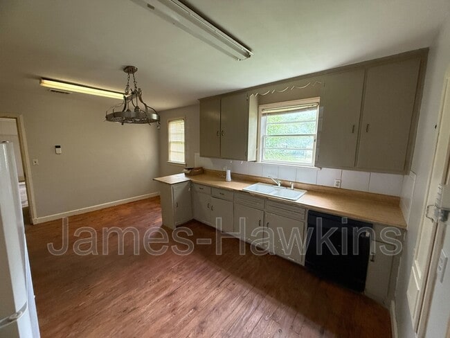 Building Photo - 3304 Gilmer Ave