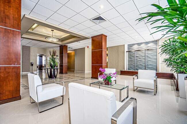 Building Photo - 4250 Galt Ocean Dr