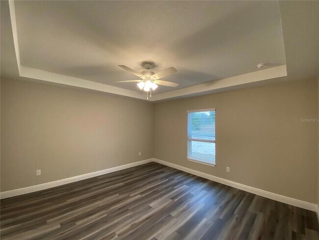 Building Photo - 20 Locust Loop Dr