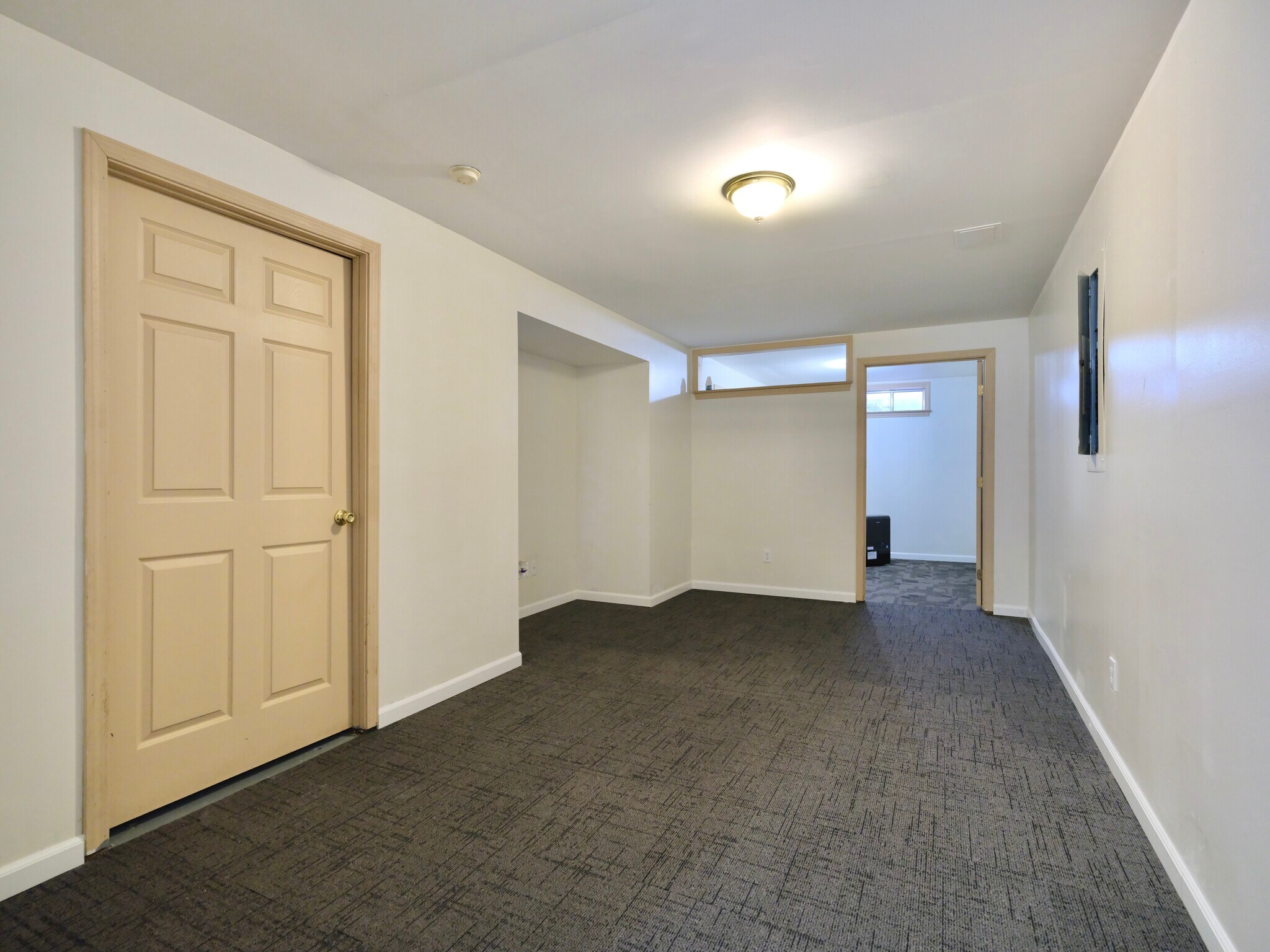 Building Photo - 2614 Findley Dr