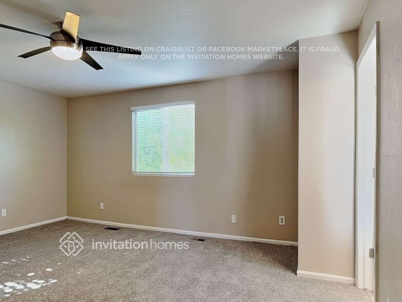 Building Photo - 1205 Bluebird St