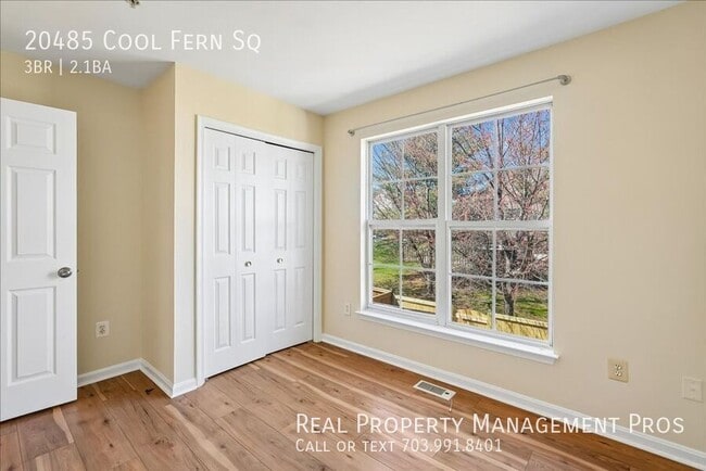 Building Photo - 20485 Cool Fern Square