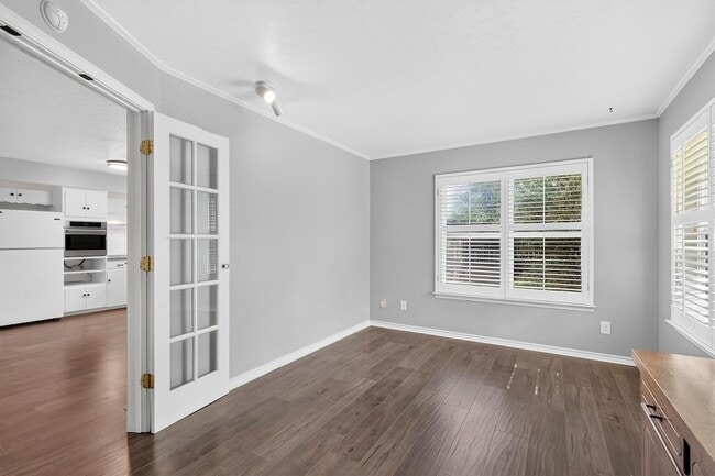 Building Photo - 11143 Joymeadow Dr