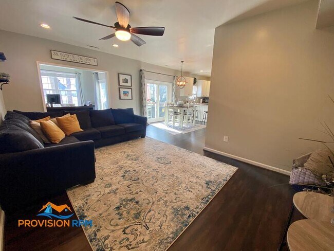 Building Photo - 106 Hanson Ct