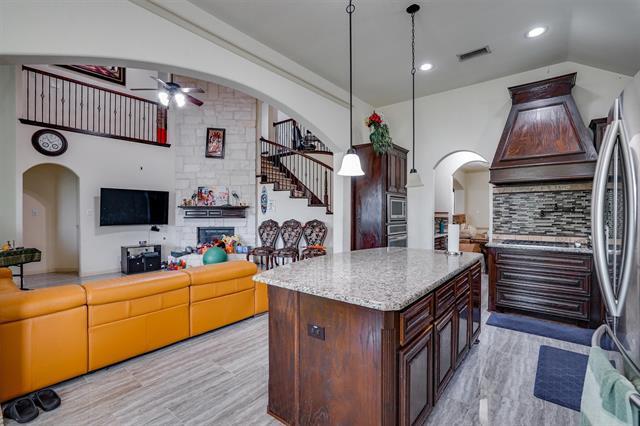 Building Photo - 13704 Blueberry Hill Dr