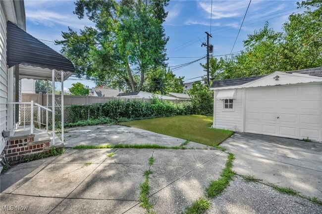 Building Photo - 20270 Ardwell Dr
