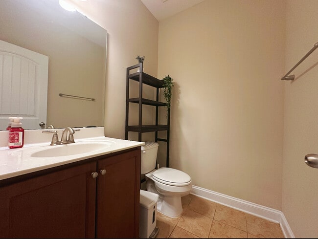 Building Photo - 803 Transom View Way