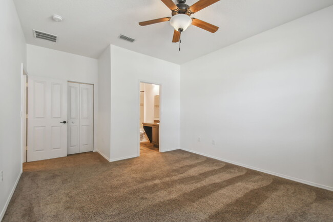 Building Photo - 1232 Canyon Oaks Dr