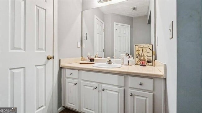 Building Photo - 3930 Bogan Mill Rd NE