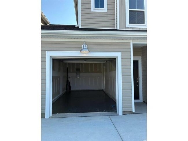 Building Photo - 1301 American Shad St