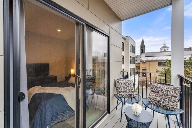 Building Photo - 1457 Tremont St