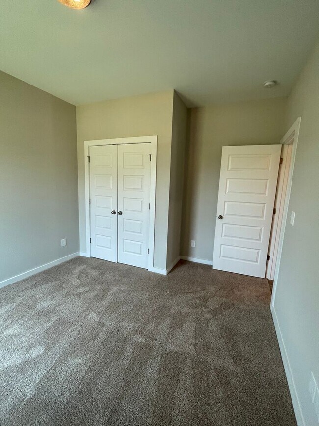 Building Photo - Home for Rent in Meridianville, AL!!! Avai...