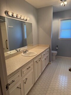 Building Photo - 2506 Trenton Pl