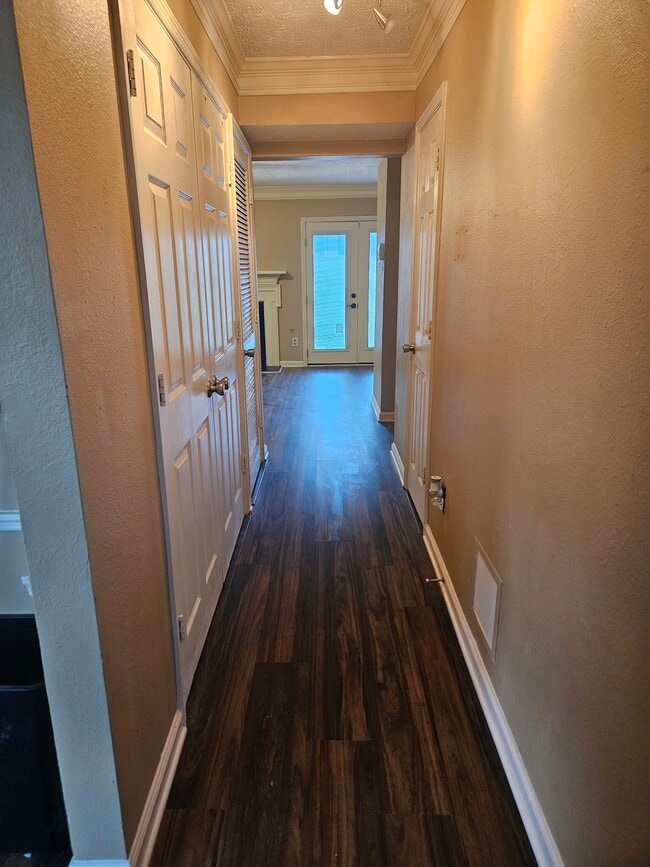 Building Photo - 3835 Conley Downs Dr
