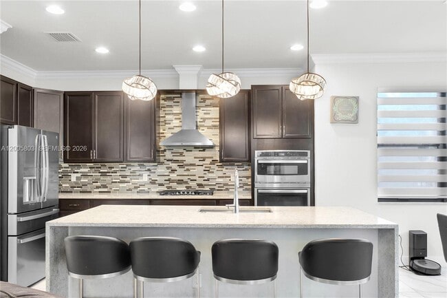 Building Photo - 7314 Estero Dr