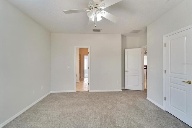 Building Photo - 5604 Skimmer Dr