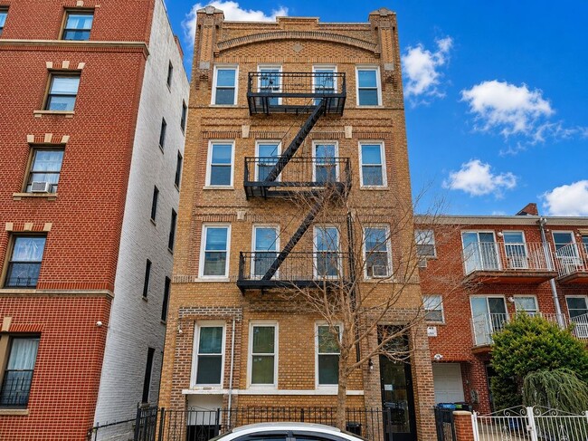 Building Photo - 25-59-45 44th St