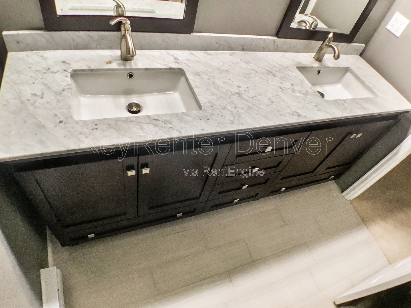 Building Photo - 7012 S Eudora St