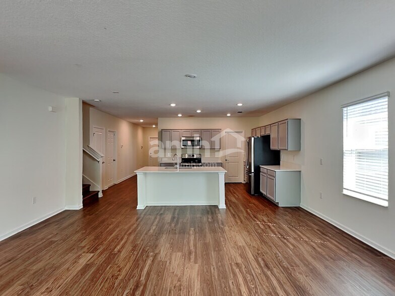 Building Photo - 4365 Seven Canyons Dr