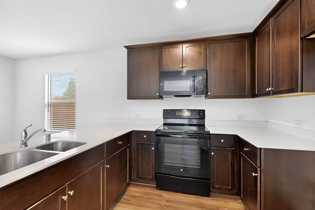 Building Photo - 9206 Marilyn Pl