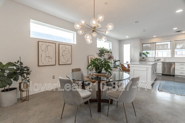 Building Photo - 102 Tendick St