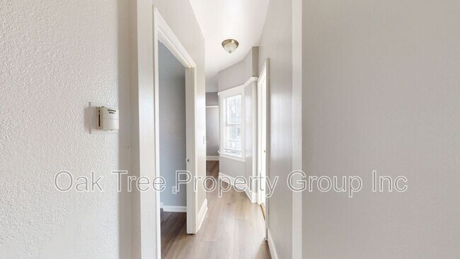 Building Photo - 4152 Brookdale Ave