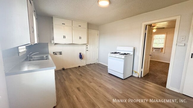 Building Photo - 2711 35th St