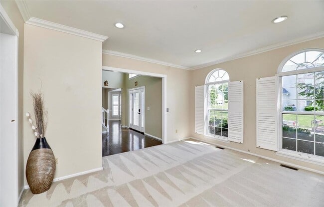 Building Photo - 1357 Westhampton Woods Ct