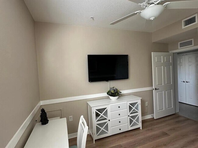 Building Photo - 12565 Ghiberti Cir