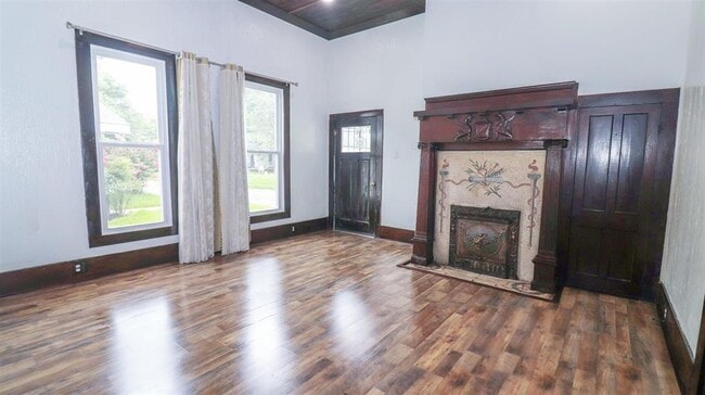 Building Photo - 435 Lexington Ave