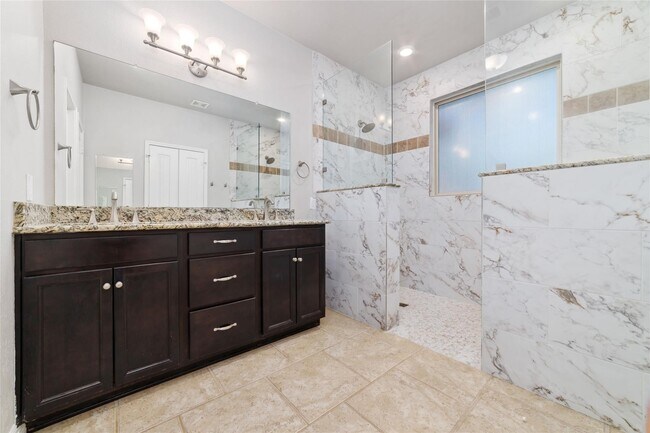 Building Photo - 21606 Hansom Dr