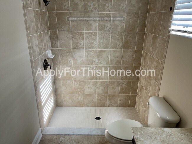 Building Photo - Single Family Dream Home in Gated Community