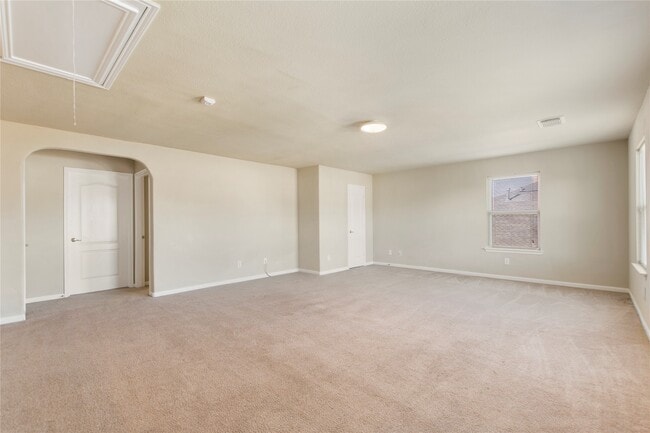 Building Photo - 5310 Meadow Canyon Dr