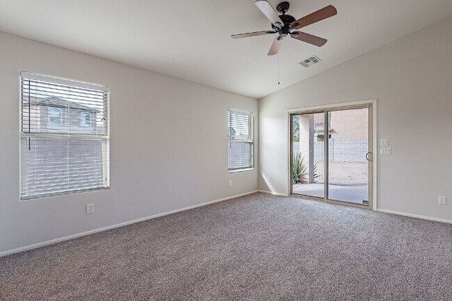 Building Photo - 5054 S 235th Dr