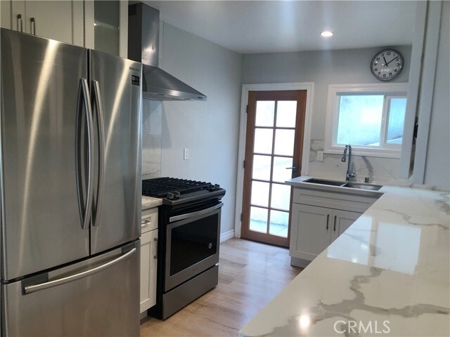 Building Photo - 1866 N Ave 56