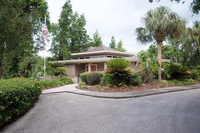 Building Photo - 4724 NW 78th Rd