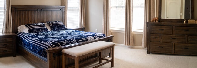 Building Photo - 430 Blue Beech Way