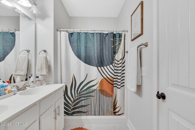 Building Photo - 216 Pastoral Ct