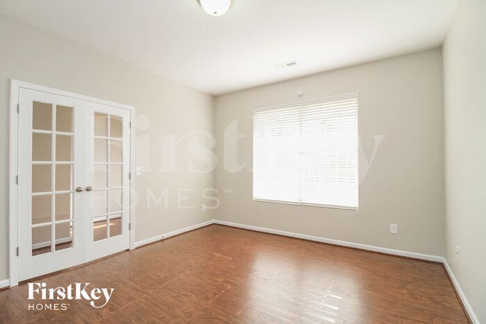 Building Photo - 460 Shady Grove Ct