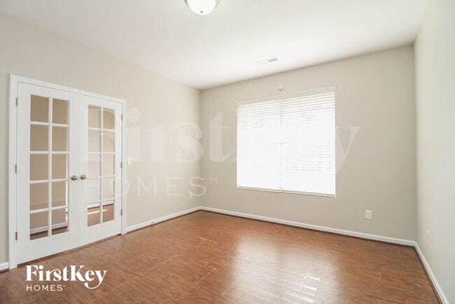 Building Photo - 460 Shady Grove Ct